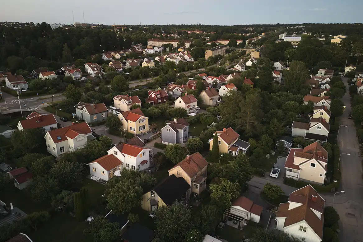 thumbnail for Är det – som vissa hävdar – bra med fallande bostadspriser?